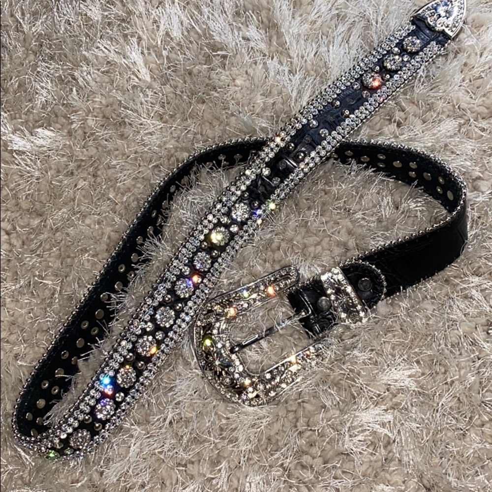 Cavenders crystal belt